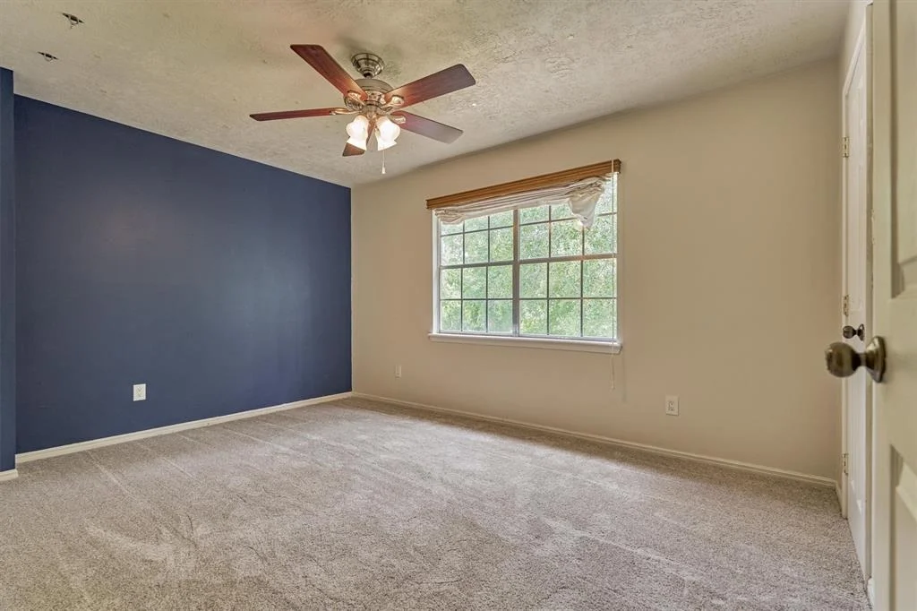 Photo of 23814 Creekview Drive