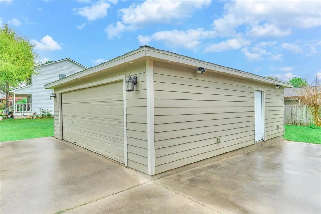 Photo of 15205 Starboard Drive