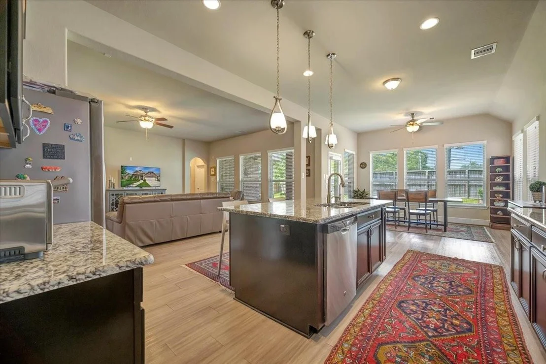 Photo of 640 Pertonila Lane