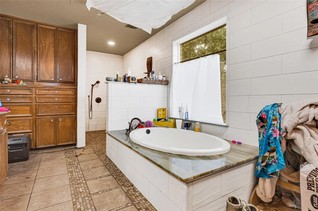 Photo of 505 Oak Drive