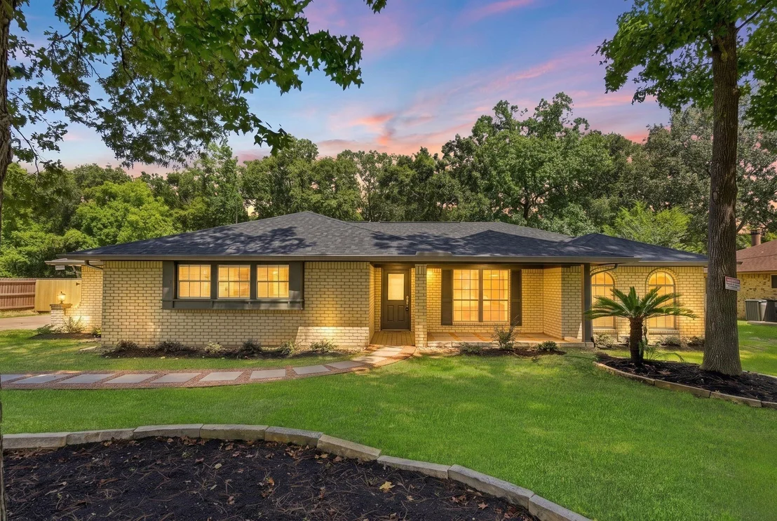 Photo of 22077 Stoneridge Drive