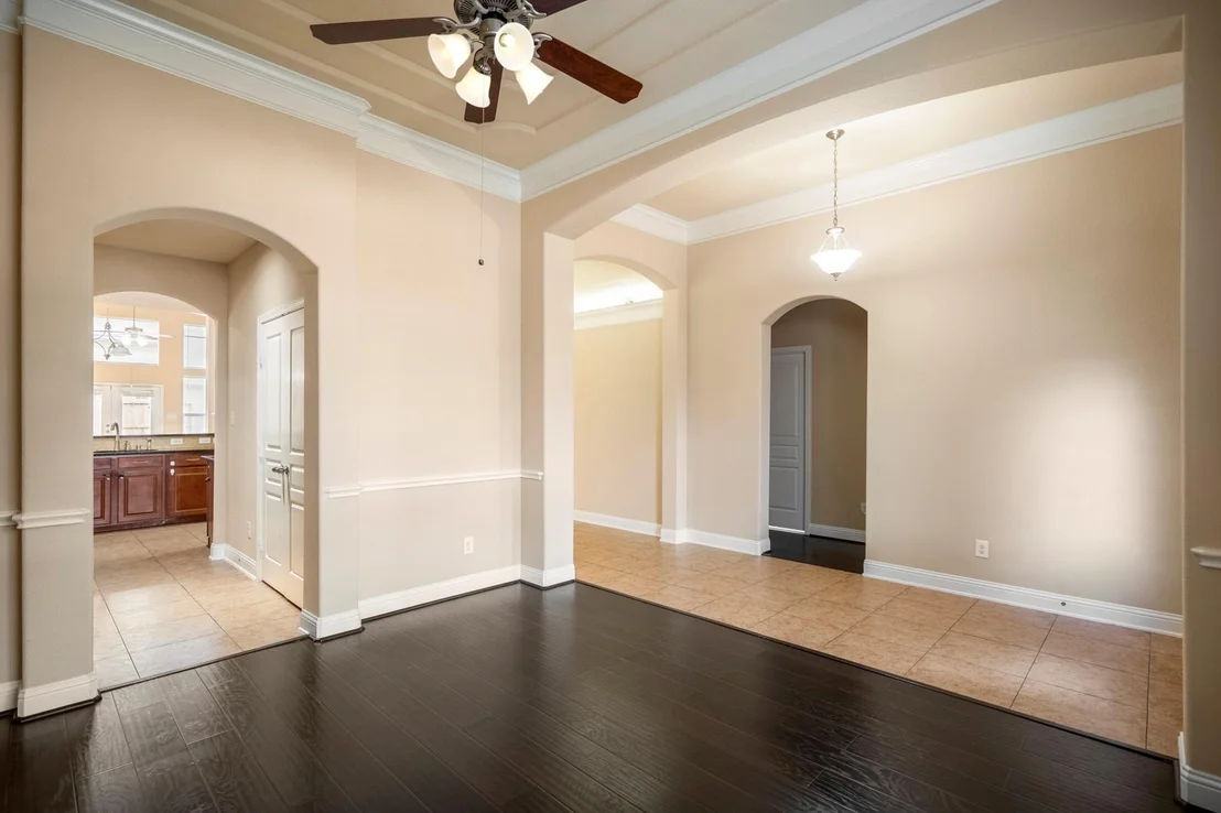 Photo of 18010 Sheldon Pines