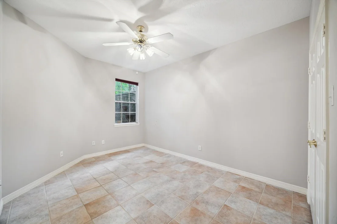 Photo of 18 Prism Cove Place