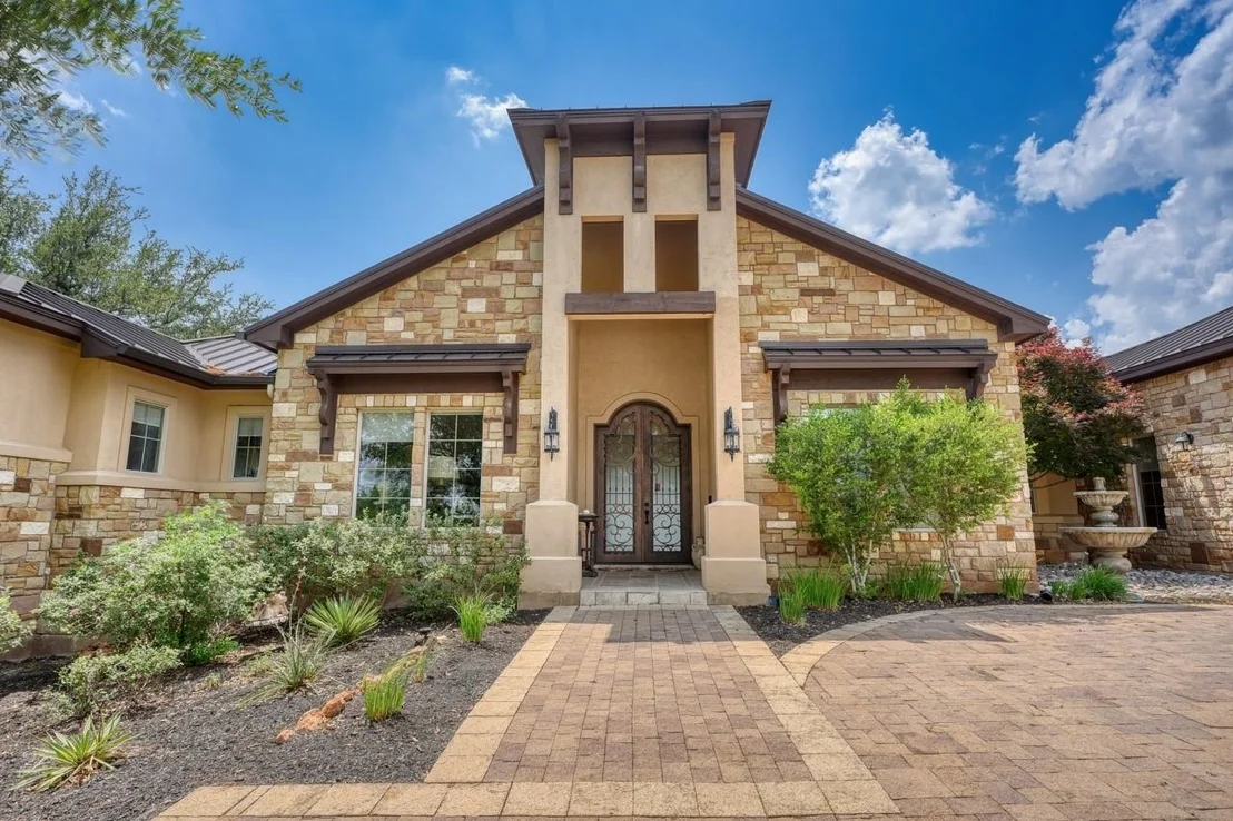 Photo of 143 Westgate Loop