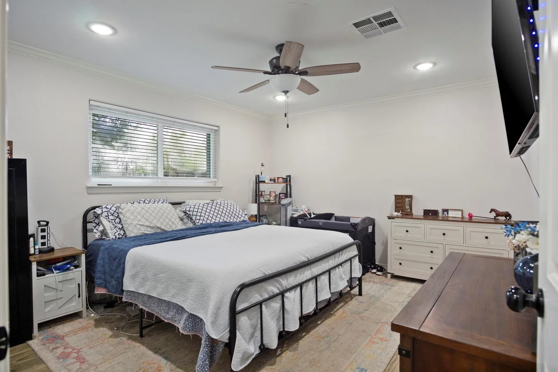 Photo of 138 N Lake Drive