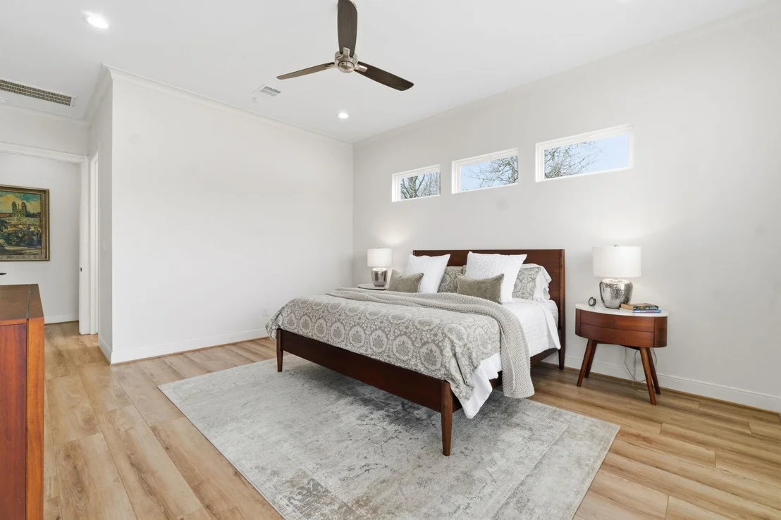 Photo of 255 Peninsula Drive