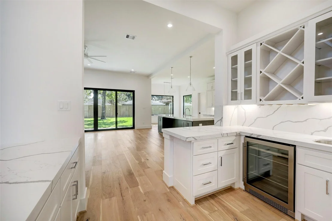 Photo of 4514 Devon Street