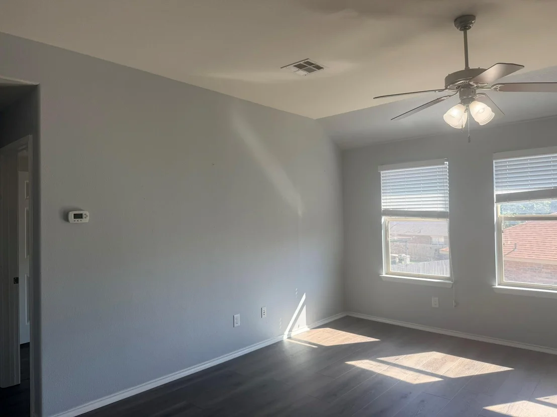Photo of 316 Housefinch Loop