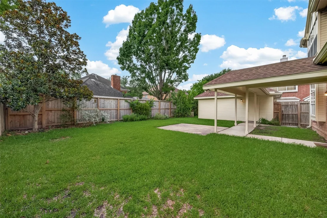 Photo of 14139 Swallowfield Drive