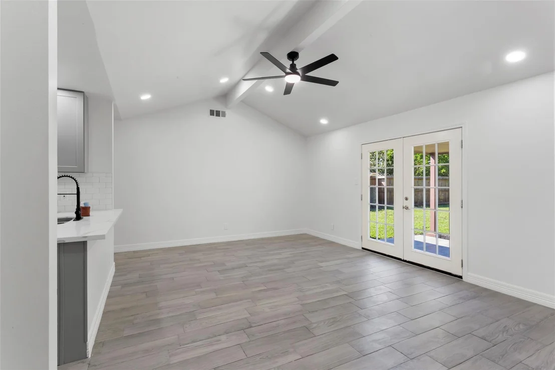 Photo of 3339 Spring Valley Road