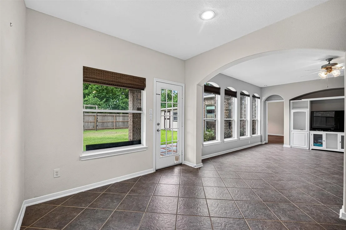 Photo of 806 Dawn Ridge Way
