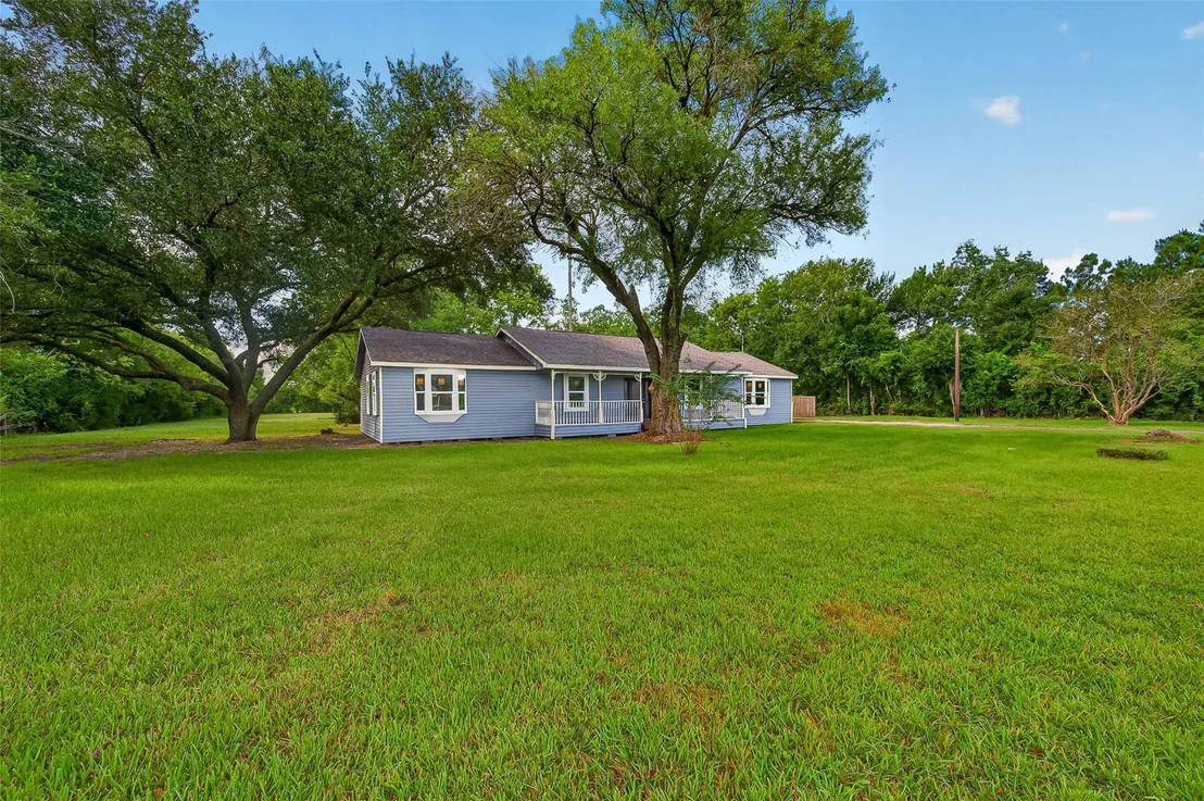 Photo of 4004 Gatewood Road