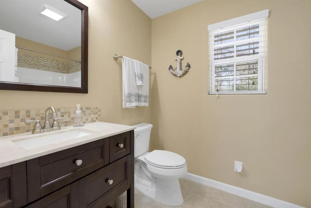 Photo of 221 Harbour Row Drive