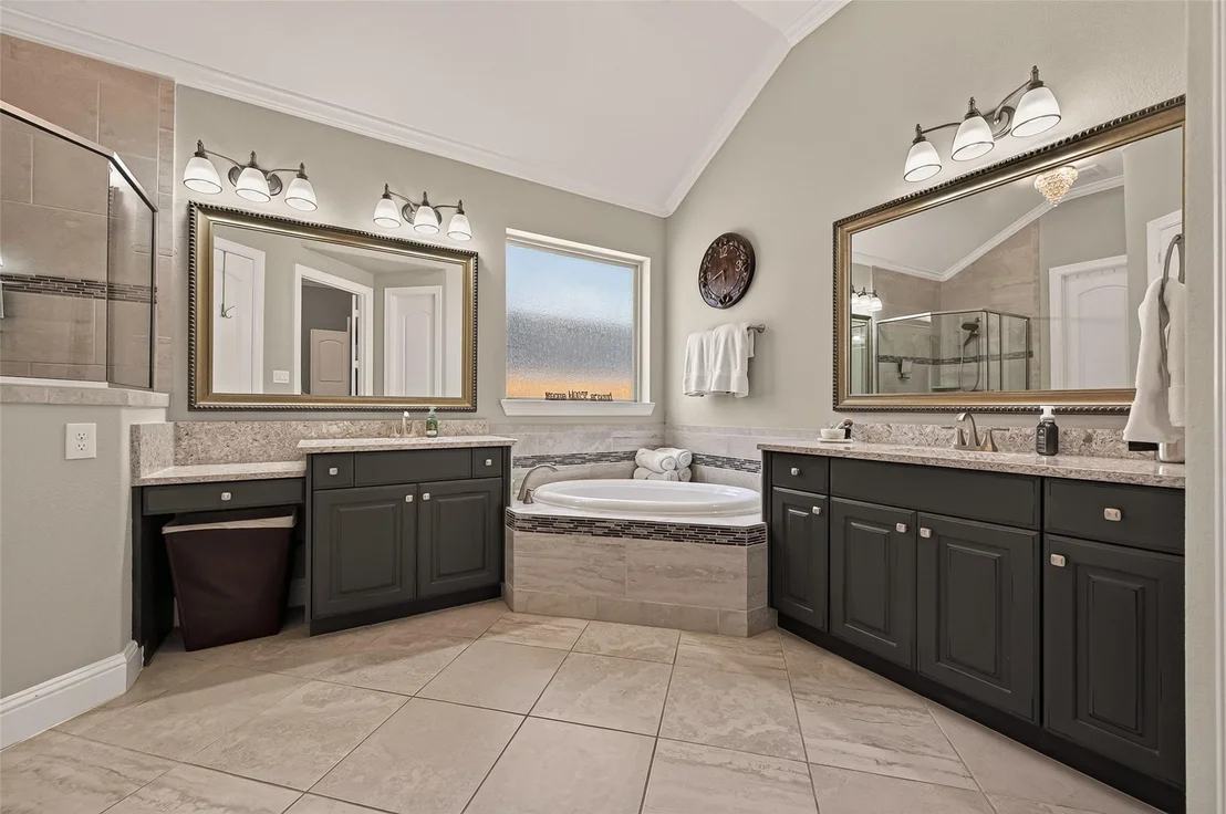 Photo of 3728 Forest Brook Lane
