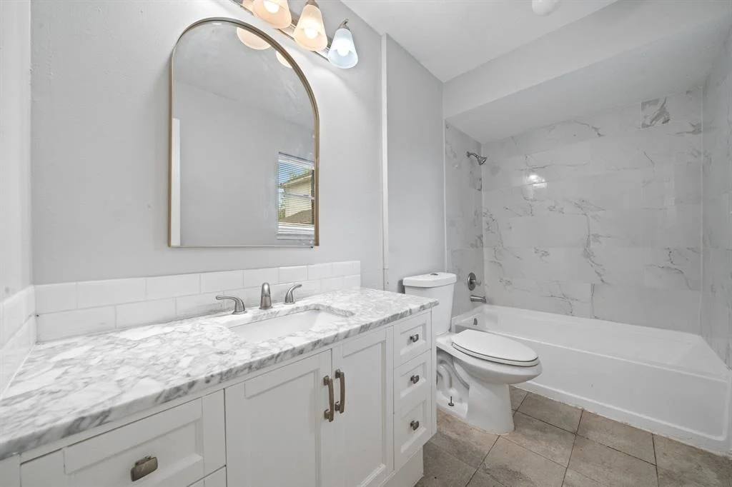 Photo of 14915 Dunster Lane
