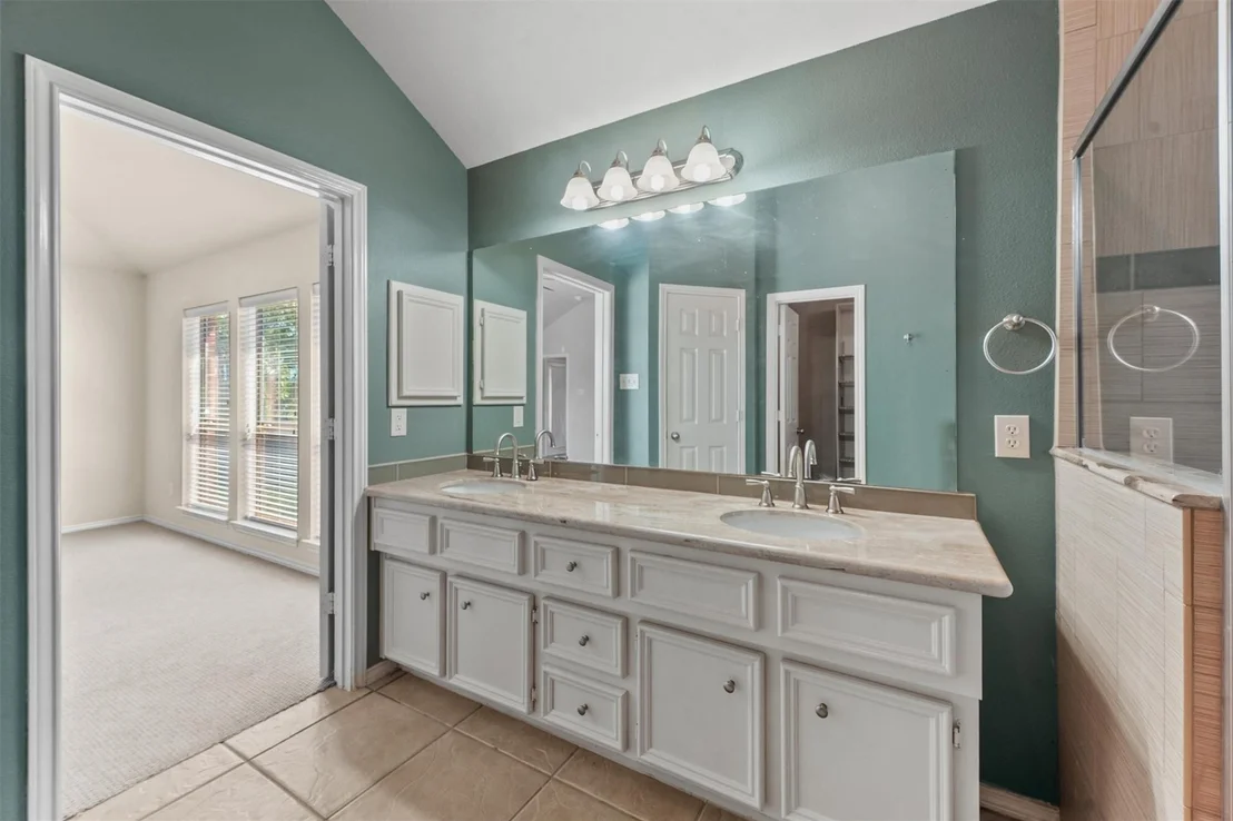 Photo of 21 Palm Desert Drive