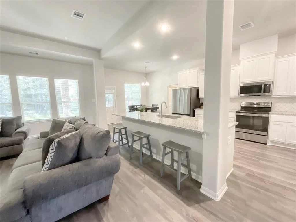 Photo of 16166 Hidalgo Street