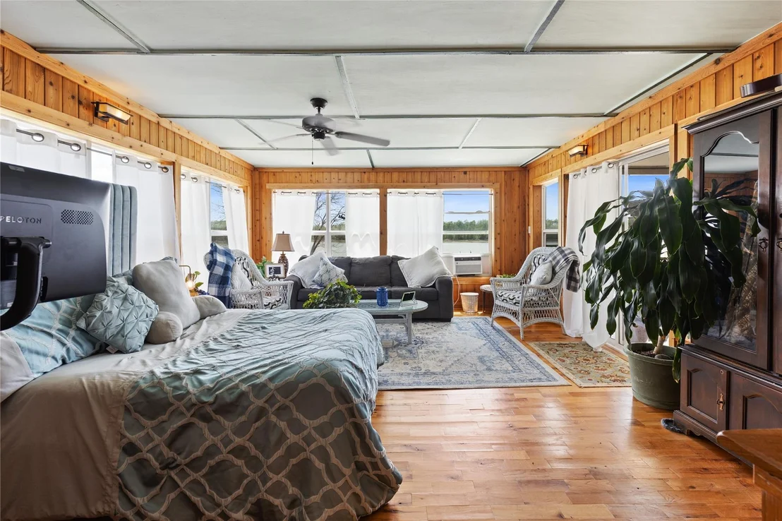 Photo of 174 Lake Front Drive