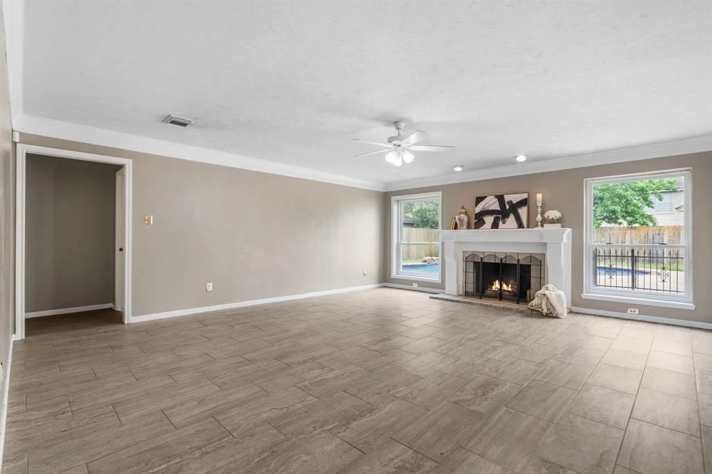 Photo of 5923 Silent Oaks Drive