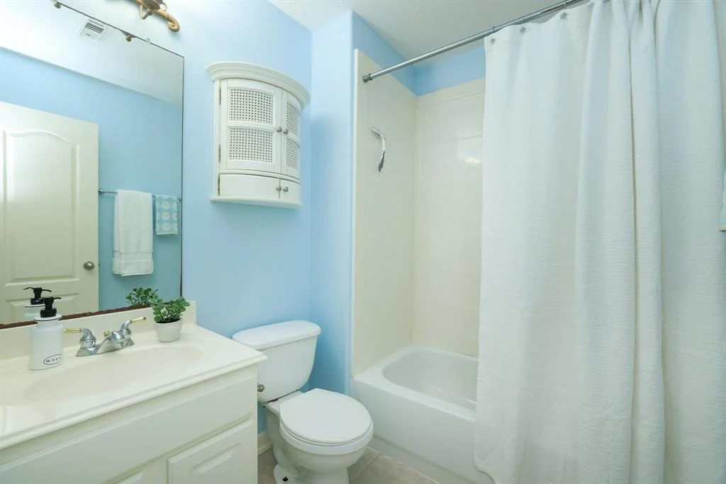 Photo of 17430 Autumn Oak Way