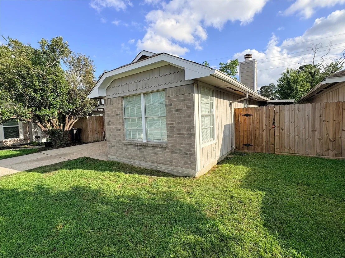 Photo of 9231 Waving Fields Drive
