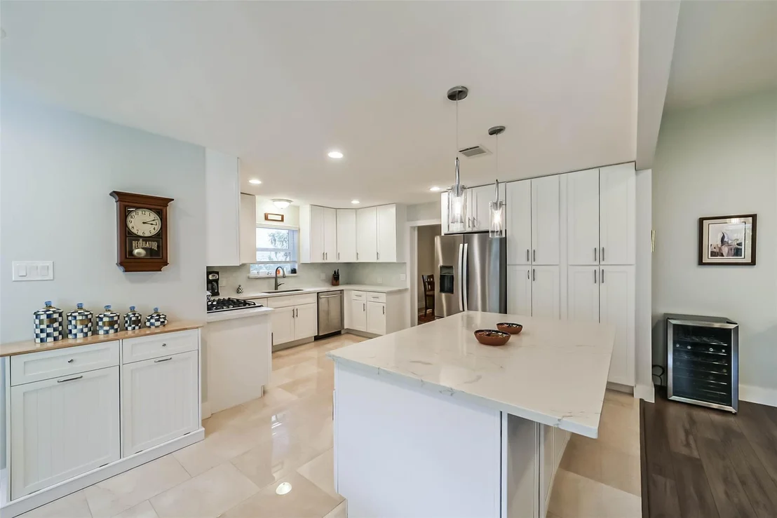 Photo of 5731 Grape Street