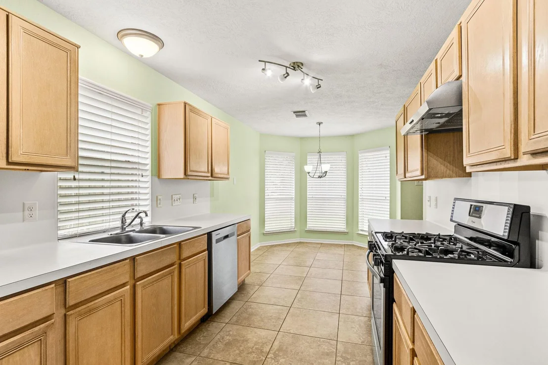 Photo of 5013 Parkcrest Drive