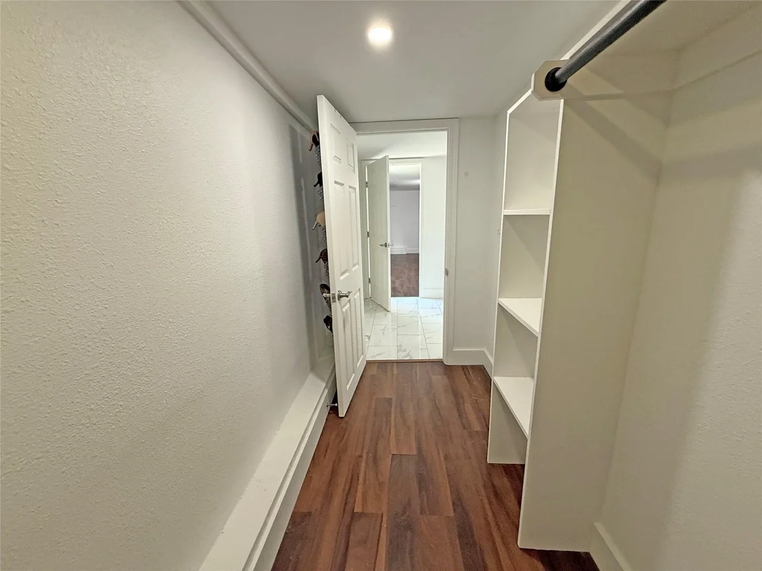 Photo of 1415 Moody Avenue