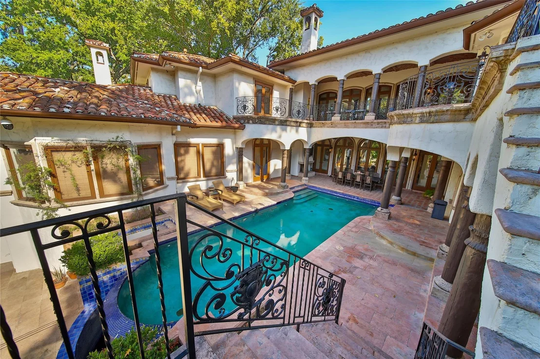 Photo of 1221 Archley Drive