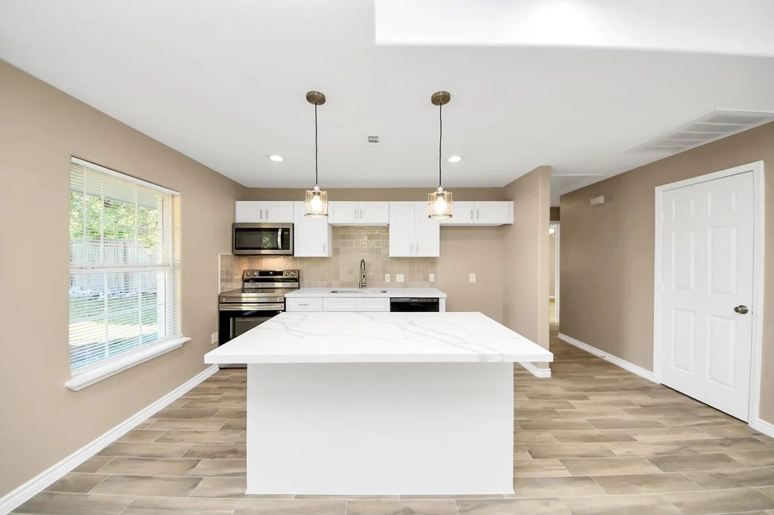 Photo of 5959 Belmark Street