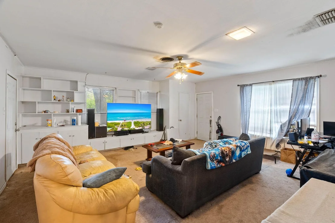 Photo of 1014 Barracuda Place