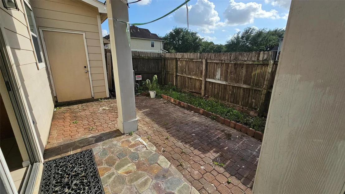 Photo of 7918 Barnes Ridge Lane