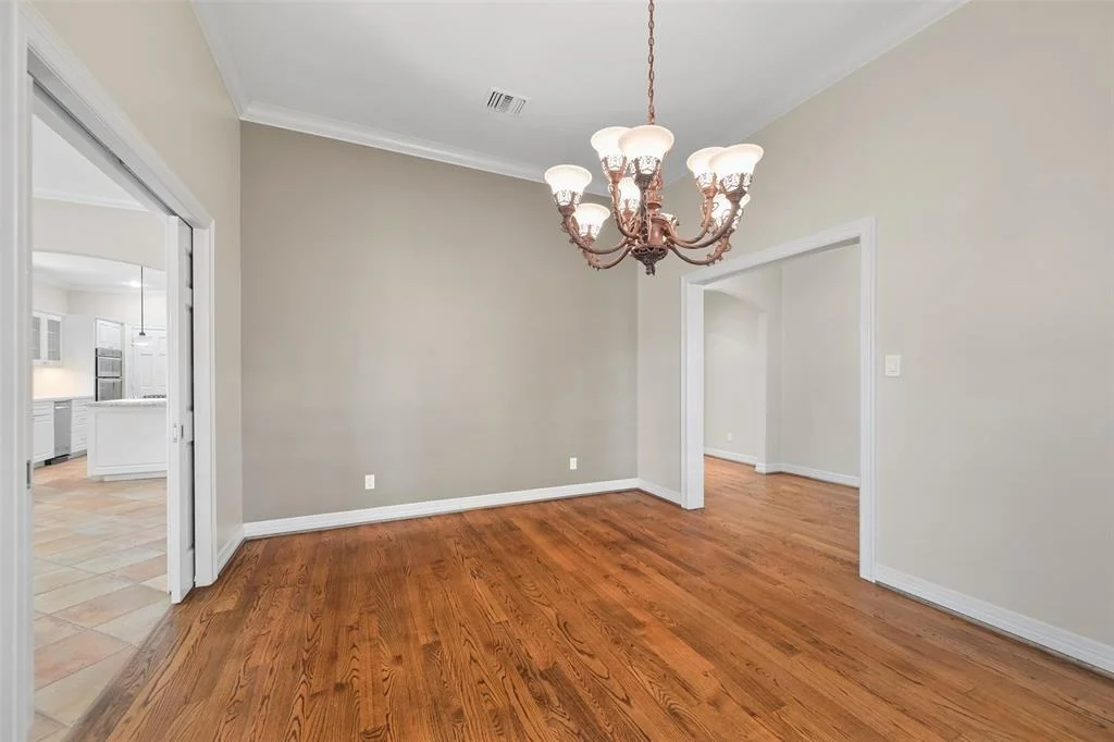 Photo of 3738 Blue Bonnet Boulevard
