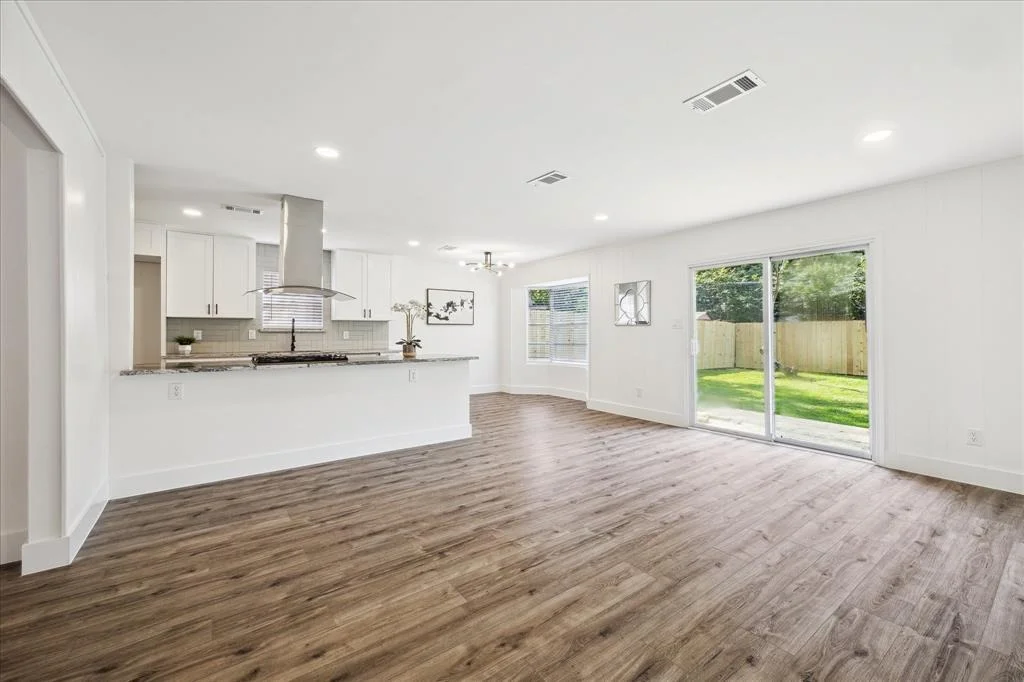 Photo of 12414 Whittington Drive