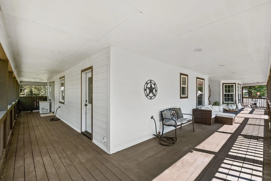 Photo of 7411 Creek Drive
