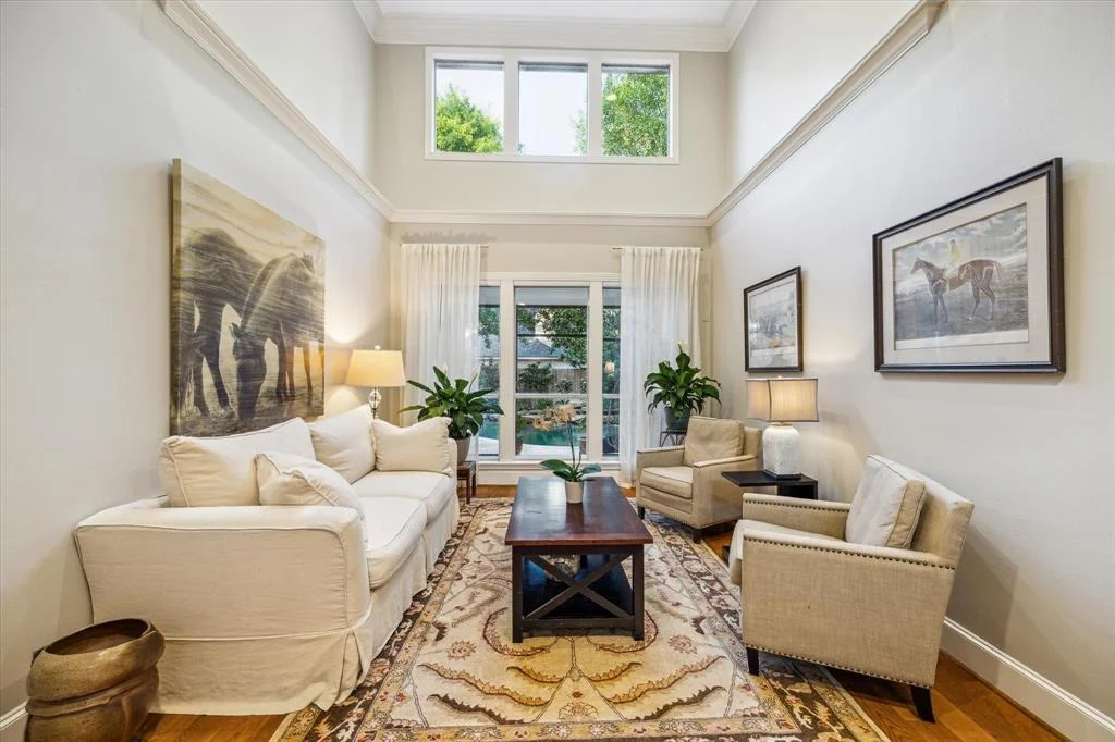 Photo of 6 Graceful Elm Court