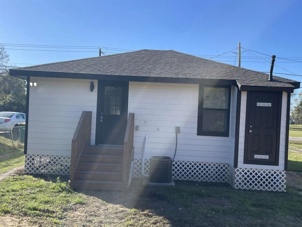 Photo of 117 Lake Road