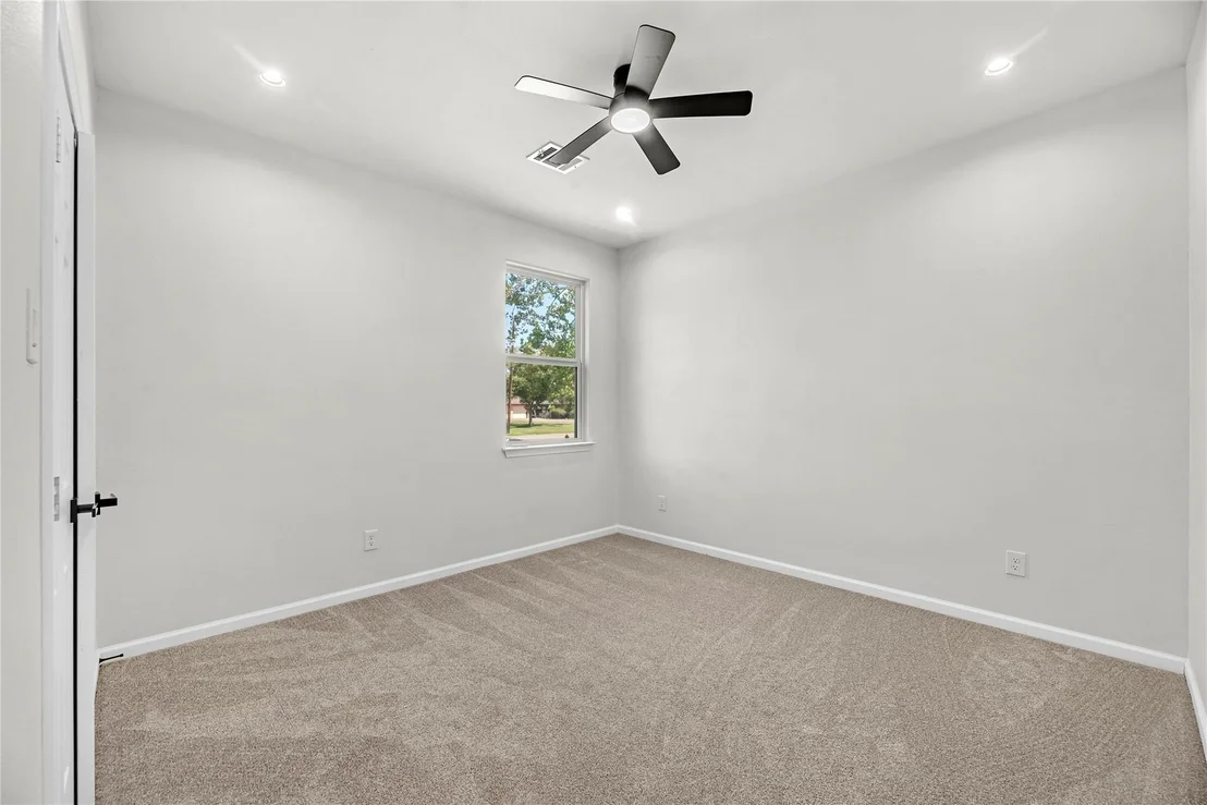 Photo of 1902 Westview Drive