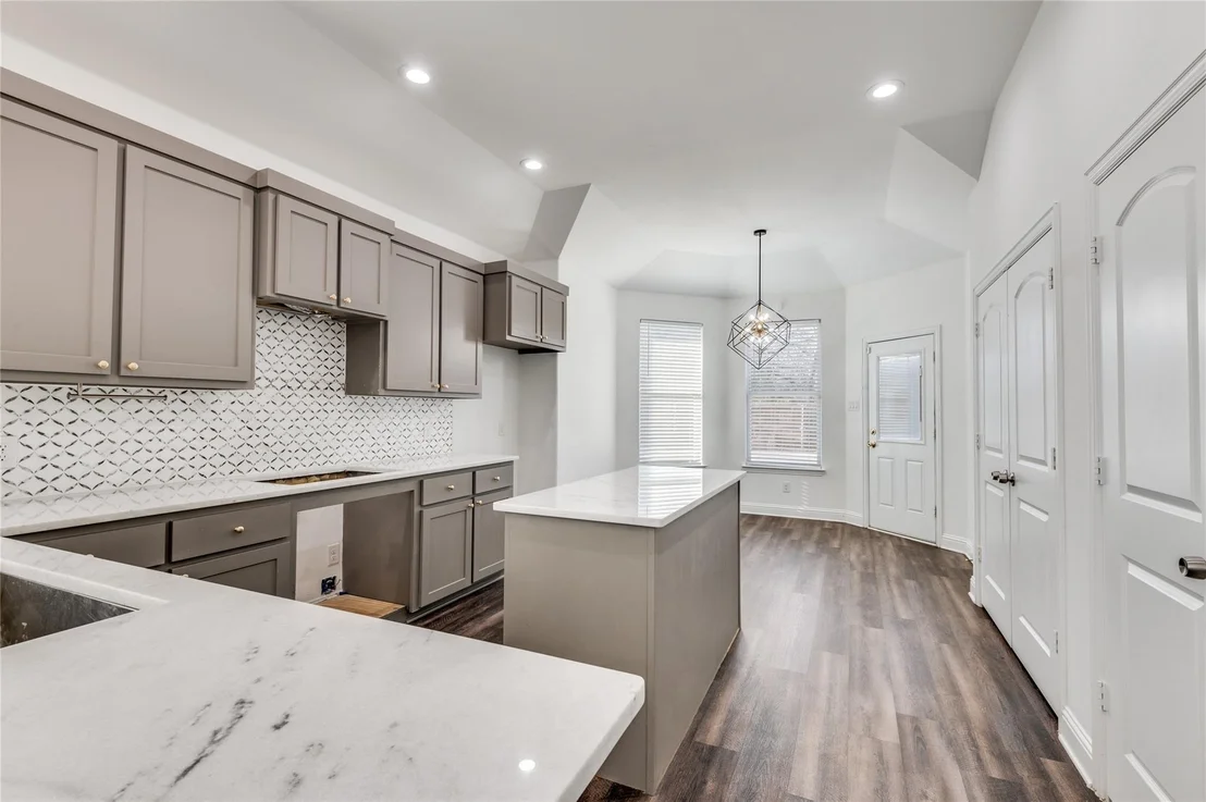 Photo of 2255 Exeter Drive