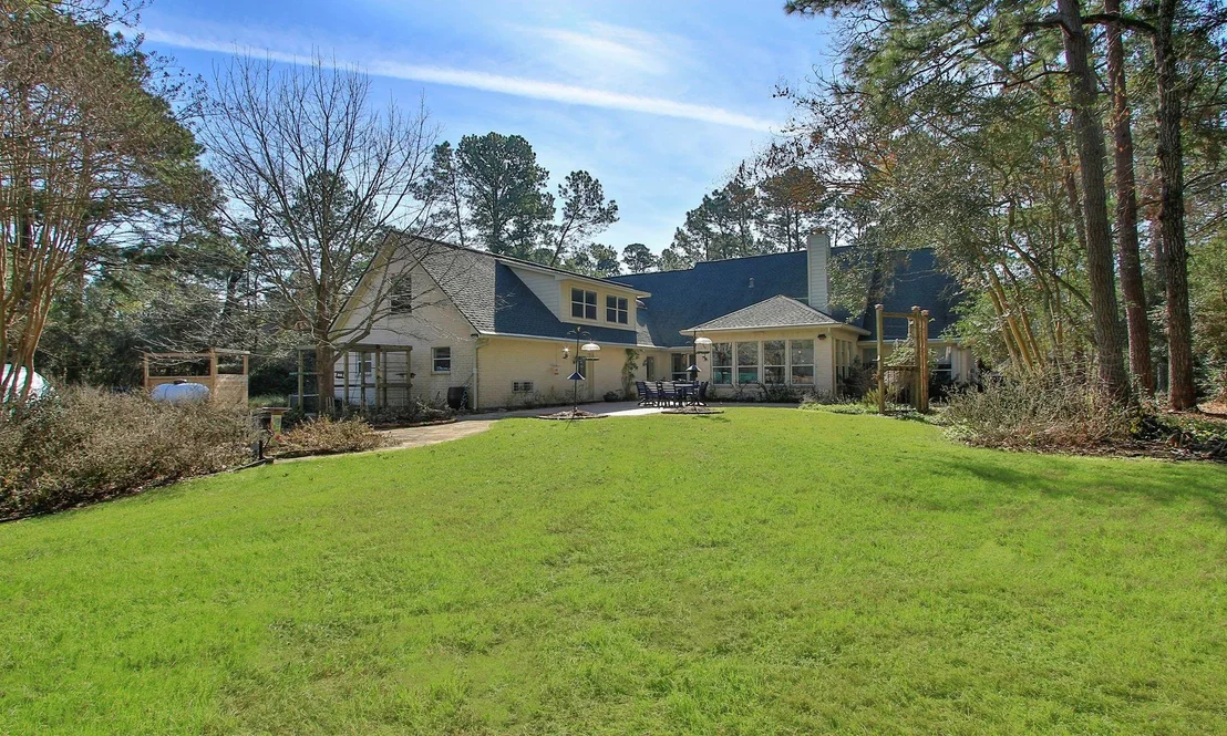 Photo of 22310 Meadowsweet Drive