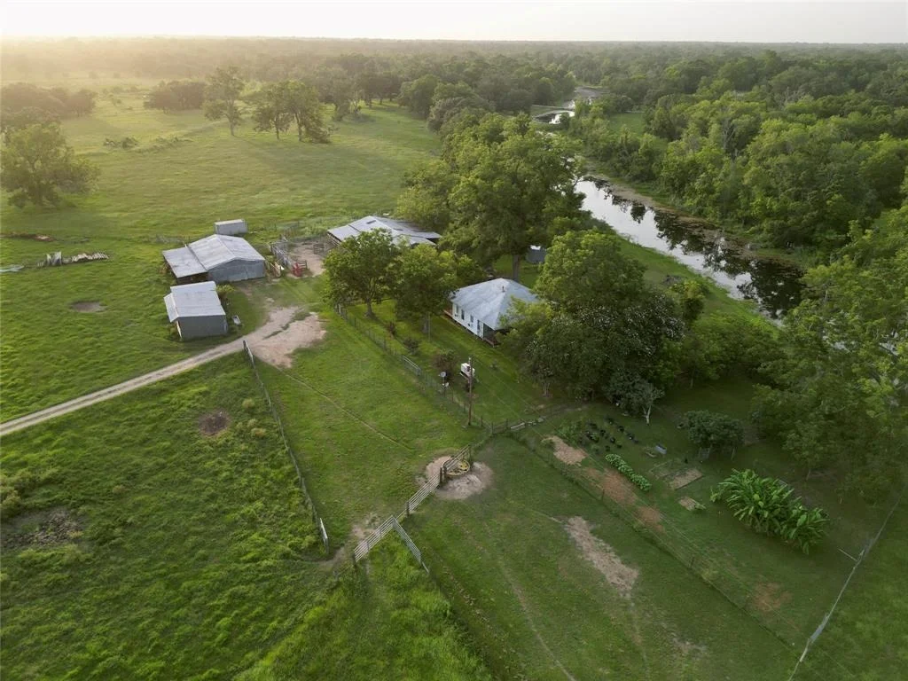 Photo of 5300 U-Pond Drive/County Road 611