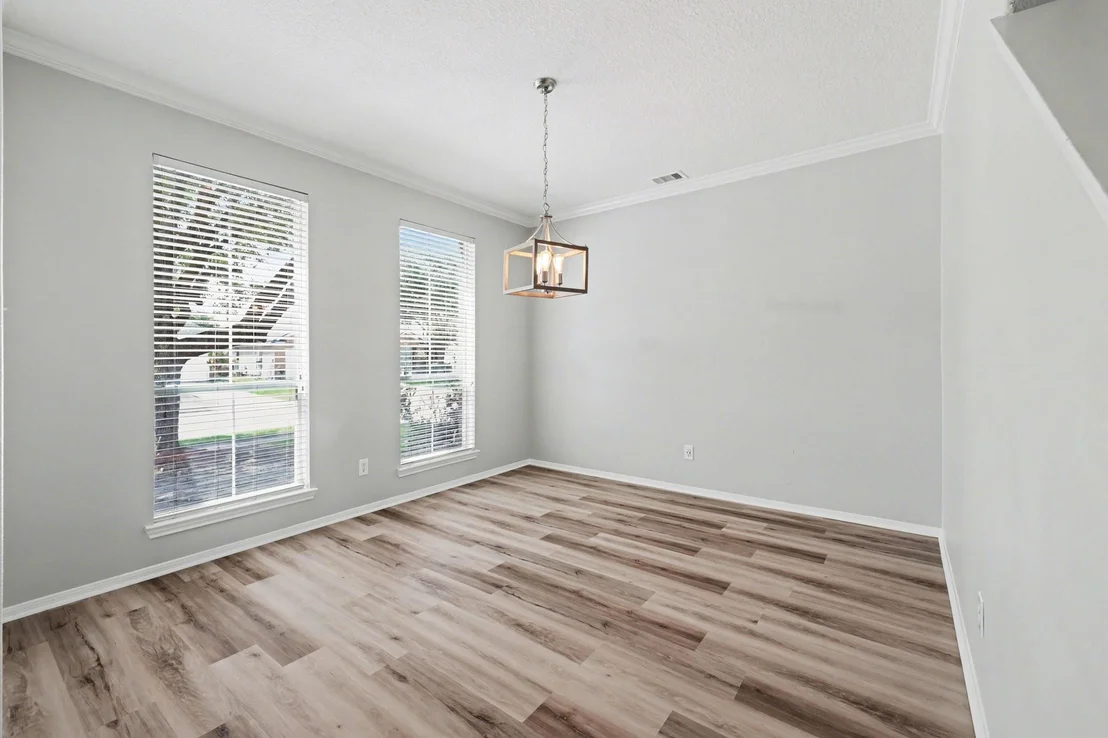 Photo of 22310 Lamaster Lane