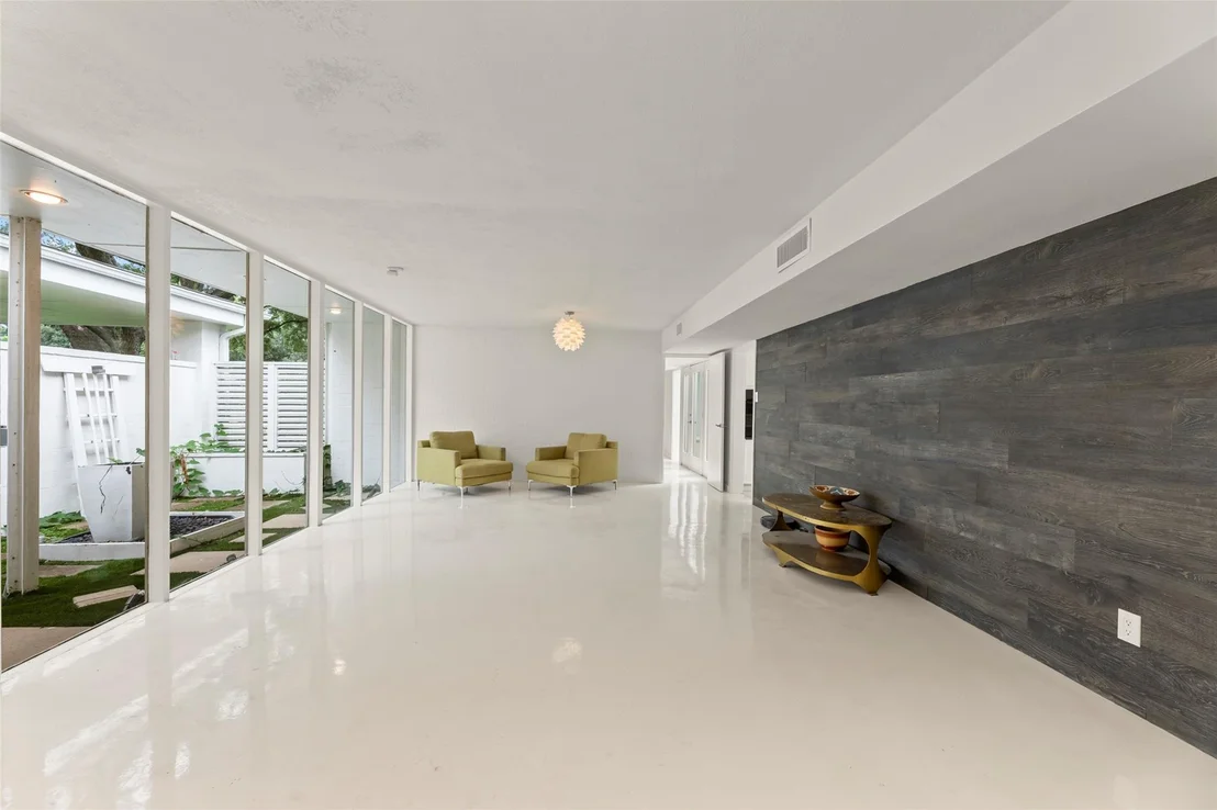 Photo of 10211 Willowgrove Drive