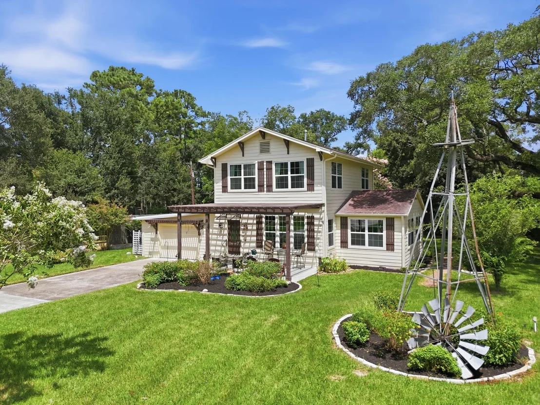 Photo of 5313 Palm Drive