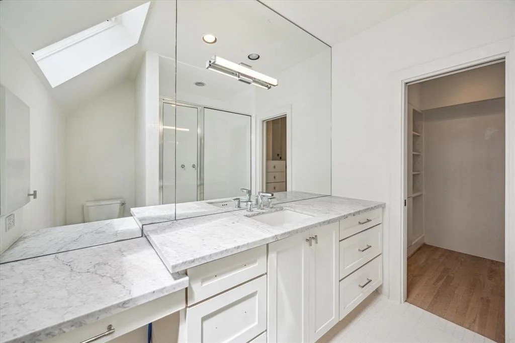 Photo of 3643 Overbrook Lane