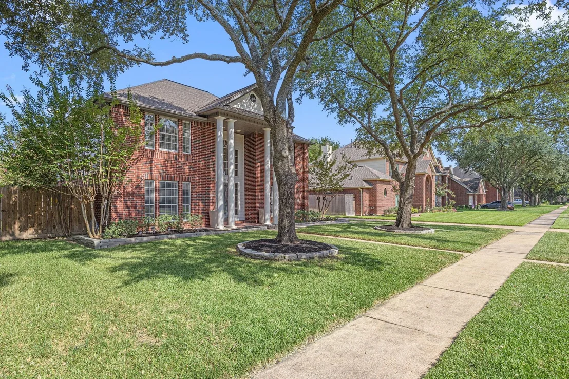 Photo of 10214 Hedge Way Drive