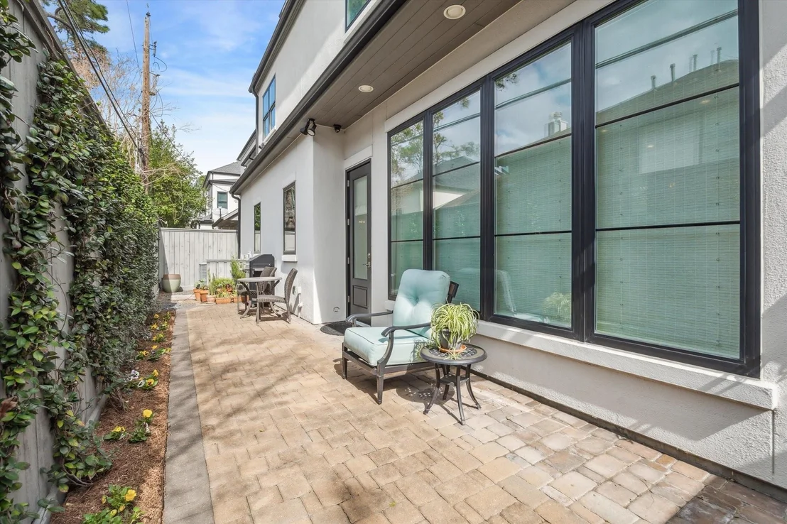 Photo of 1523 Cunningham Parc Lane