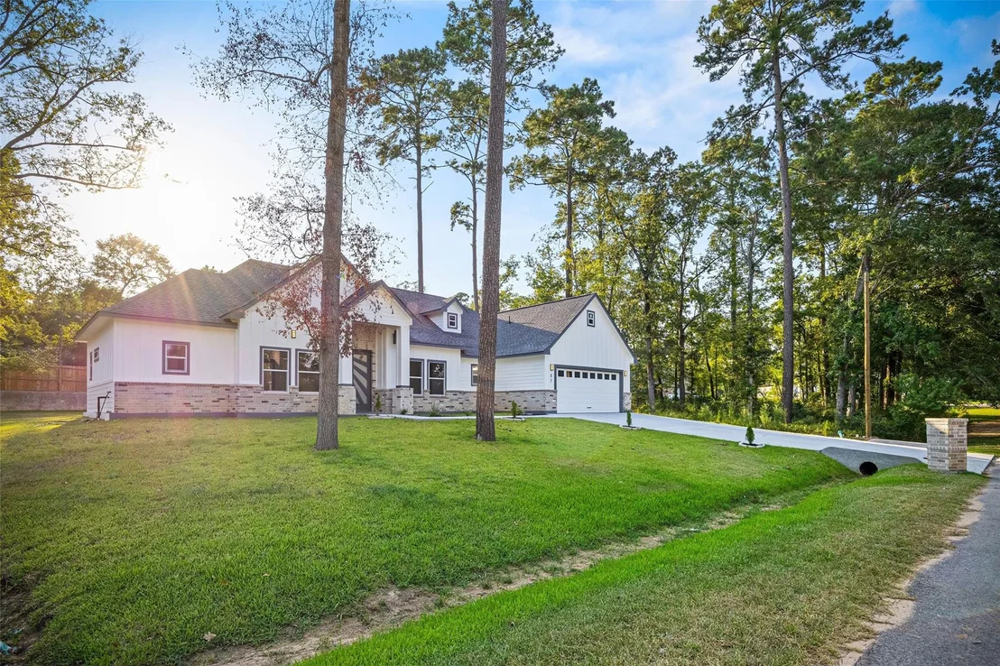 Photo of 87 Lakeway Ct Court