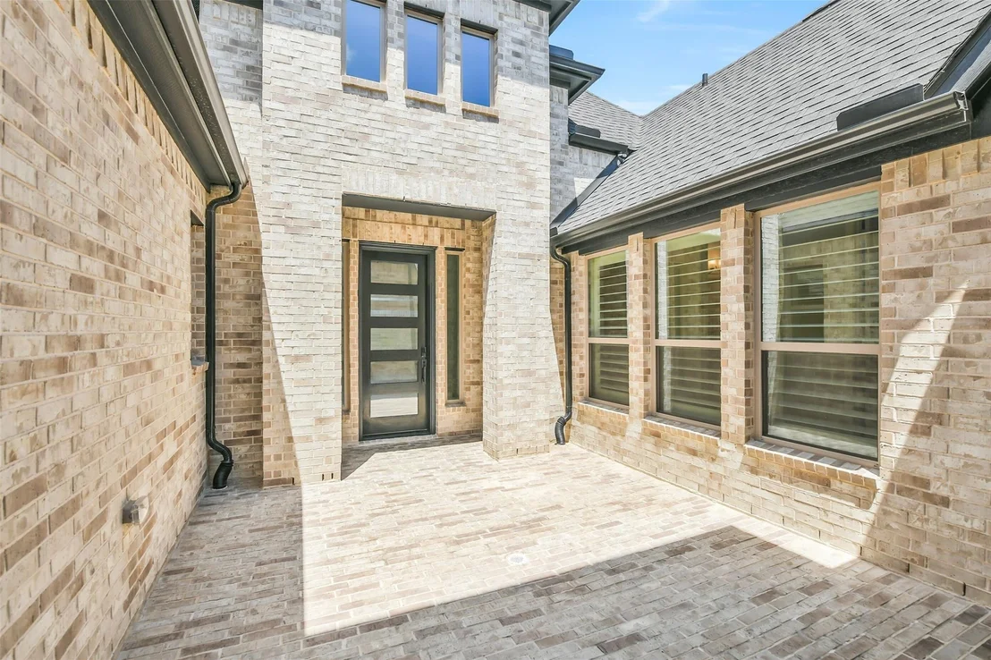 Photo of 10106 Lehman Drive