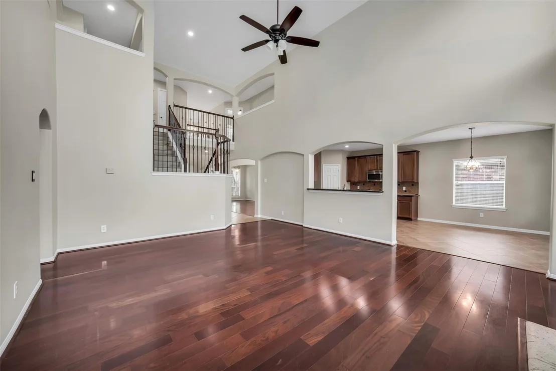 Photo of 25911 Shady Dawn Lane